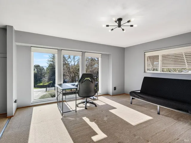 $806,000 | 1790 Deerwood Drive, Ukiah, CA 95482