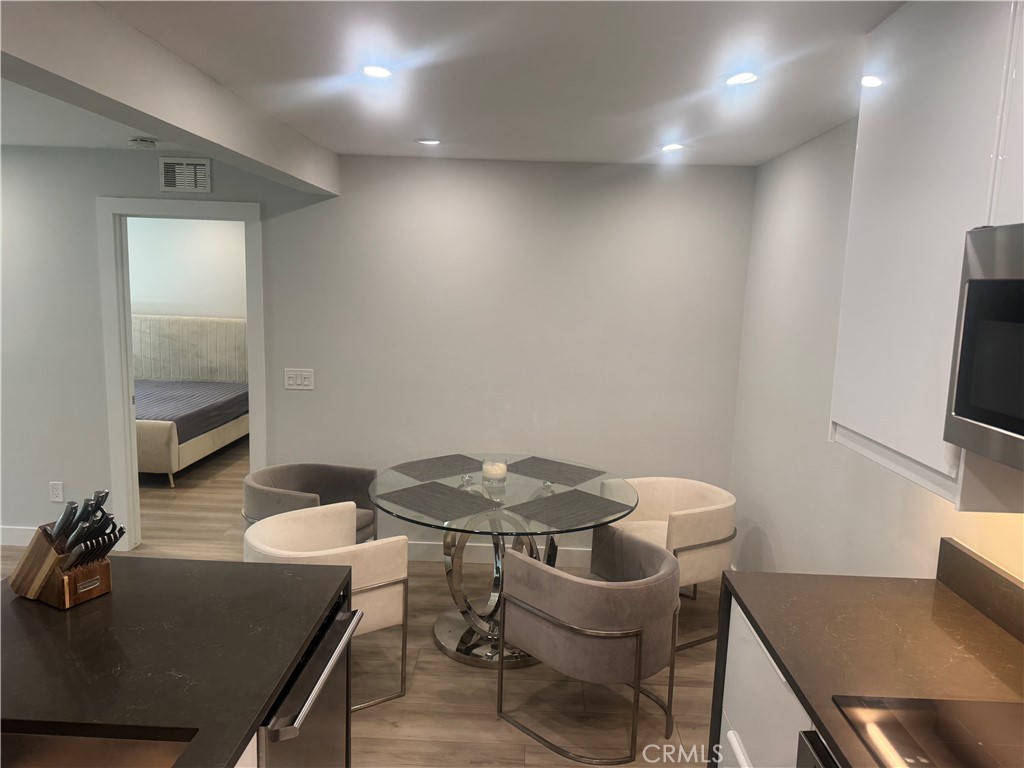 3535 Banbury Drive, Unit 121 Riverside, CA 92505 - Photo 6 of 24