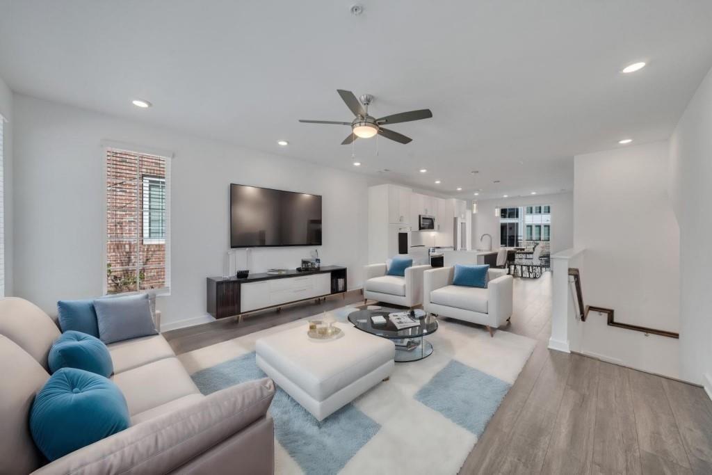 185 Devore Road, Unit 601 Alpharetta, GA 30009 - Photo 3 of 21