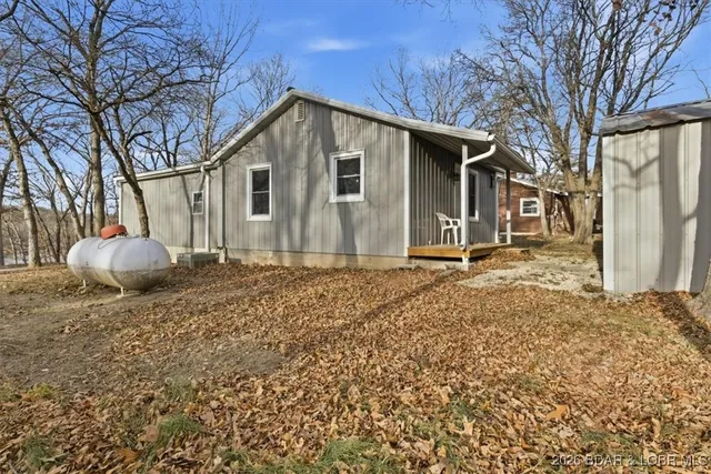 $175,900 | 34443 Ivy Bend Road, Stover, MO 65078