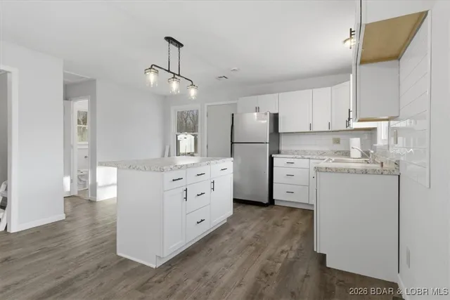 $175,900 | 34443 Ivy Bend Road, Stover, MO 65078