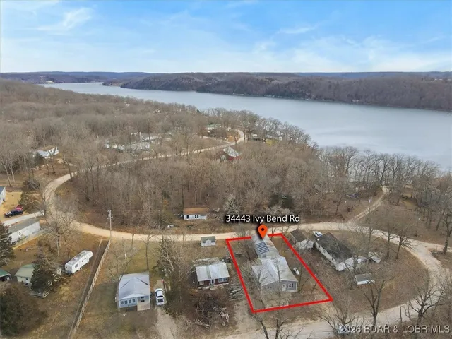 $175,900 | 34443 Ivy Bend Road, Stover, MO 65078