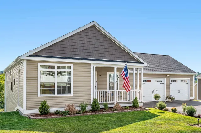 $437,500 | 124 Mathieu Drive, Barre, VT 05641