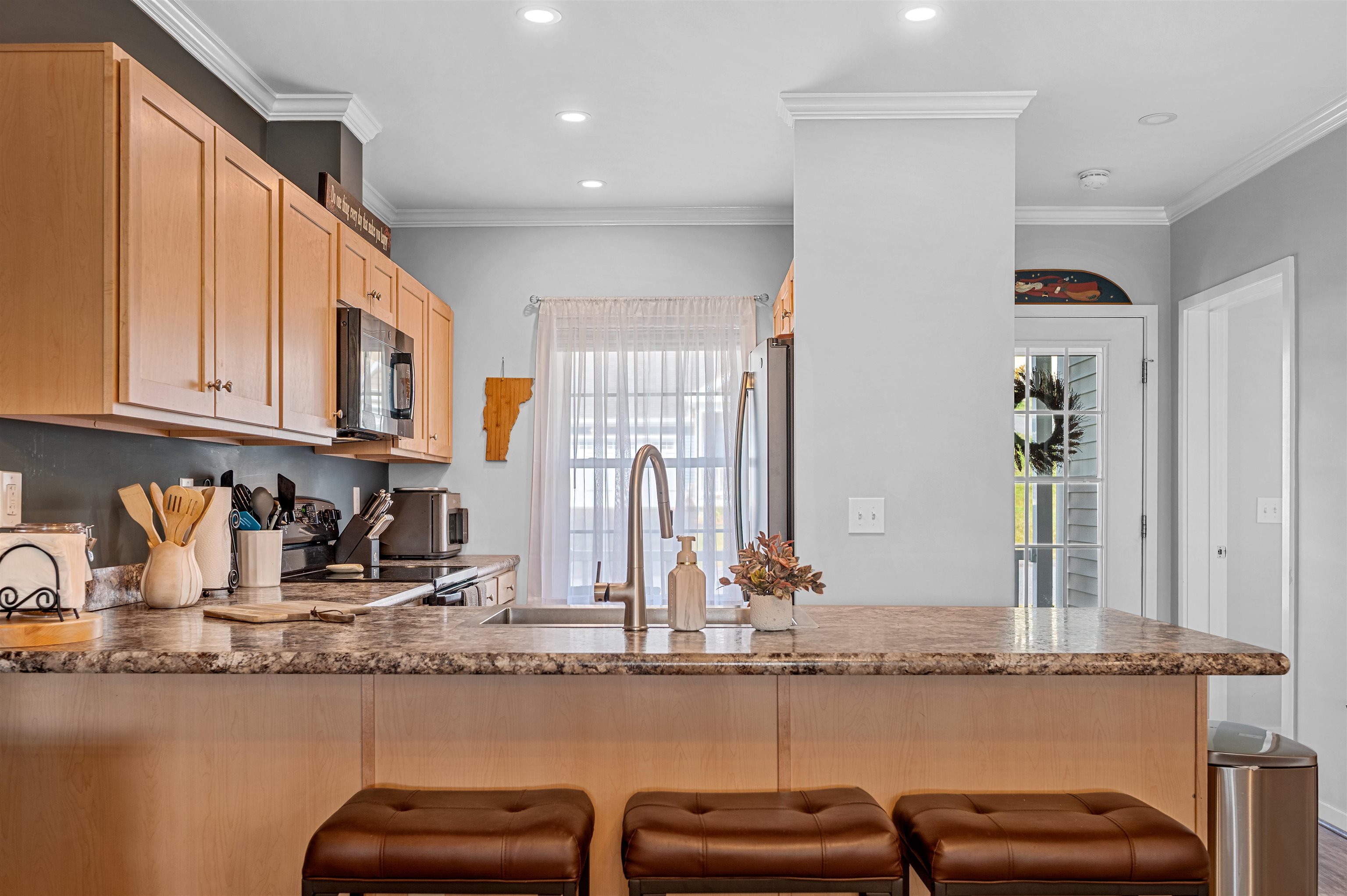 124 Mathieu Drive Barre, VT 05641 - Photo 5 of 42