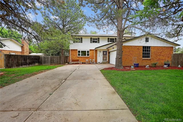 $760,000 | 5466 West Indore Drive, Littleton, CO 80128