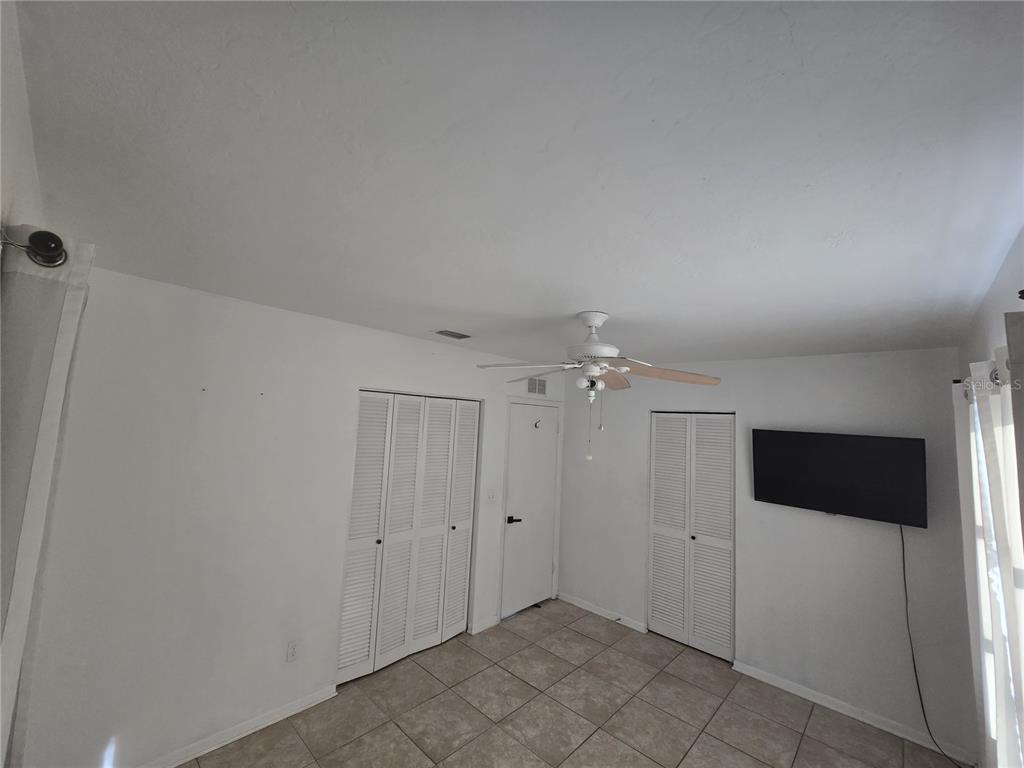 589 Swallow Lane Spring Hill, FL 34606 - Photo 9 of 14