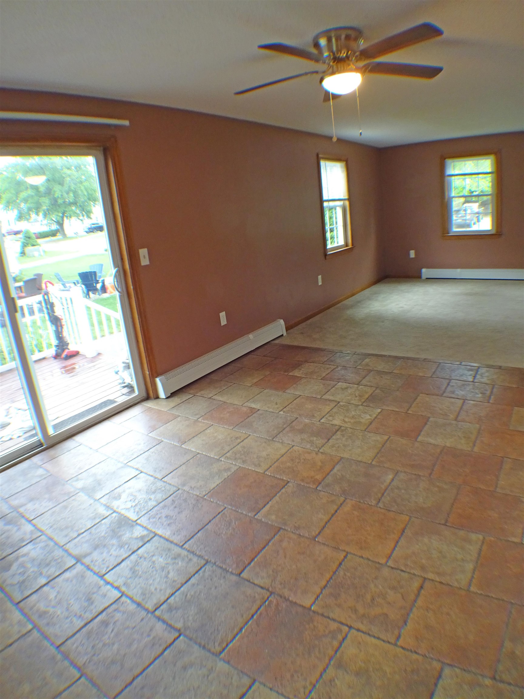 14 Brian Avenue, Unit R Derry, NH 03038 - Photo 5 of 13