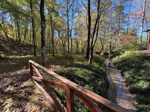 $469,900 | 2471 High River Road, Hiawassee, GA 30546