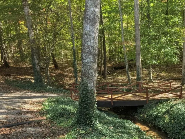 $469,900 | 2471 High River Road, Hiawassee, GA 30546