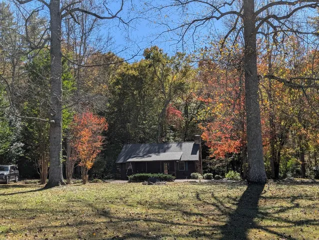 $469,900 | 2471 High River Road, Hiawassee, GA 30546