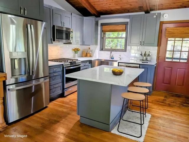 $469,900 | 2471 High River Road, Hiawassee, GA 30546