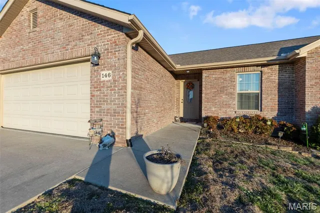 $299,900 | 146 Charter Road, Cape Girardeau, MO 63701