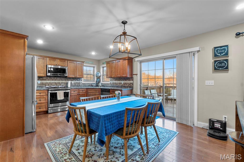 146 Charter Road Cape Girardeau, MO 63701 - Photo 7 of 42