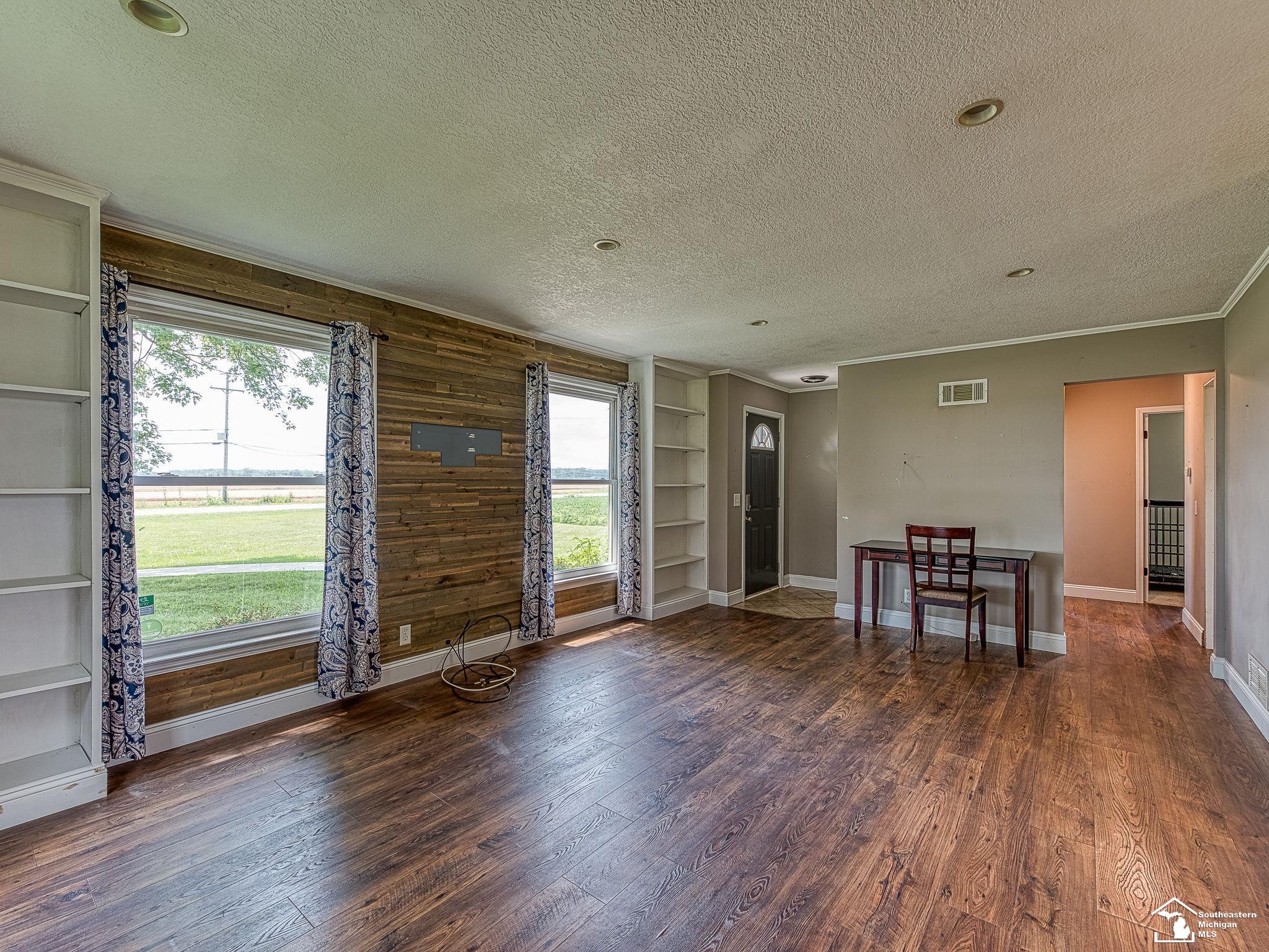 3150 Stewart Road Monroe, MI 48162 - Photo 4 of 32 Gallery Image 4