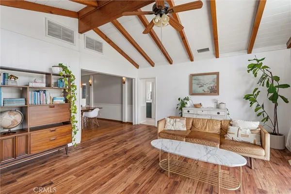 $1,290,000 | 3495 Gaviota Avenue, Long Beach, CA 90807