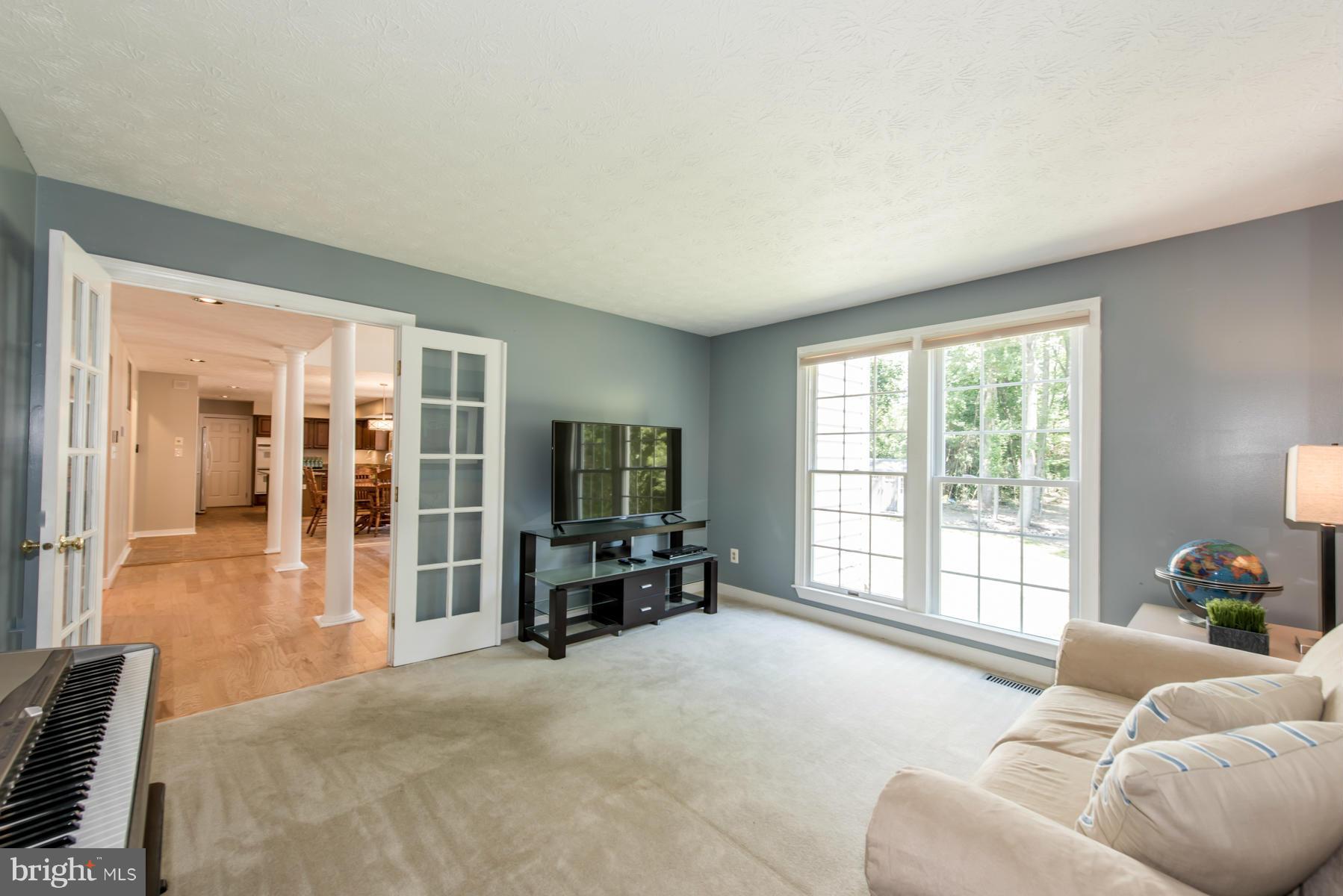 10374 Stansfield Road Laurel, MD 20723 - Photo 14 of 30 Den