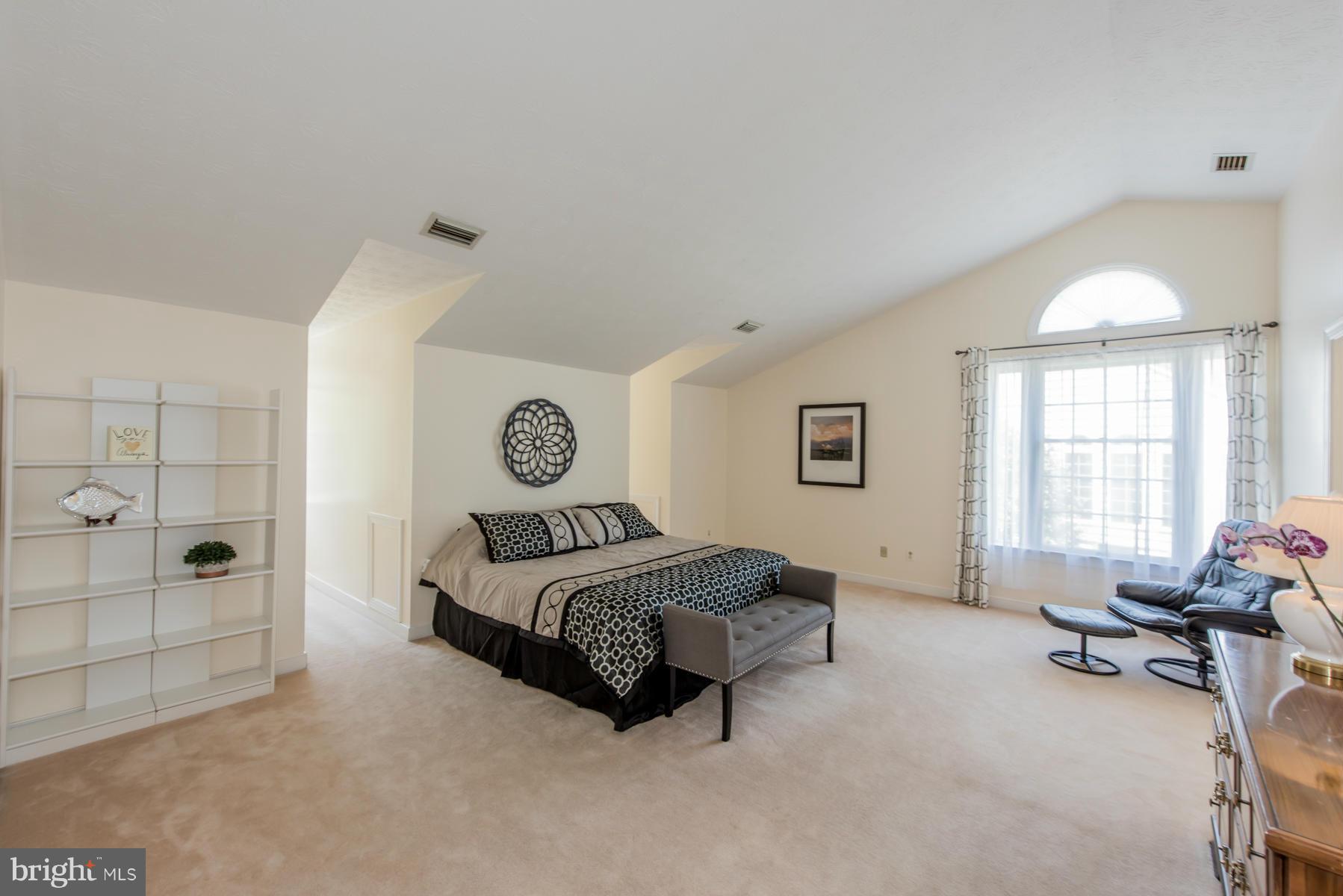 10374 Stansfield Road Laurel, MD 20723 - Photo 16 of 30 Bedroom (Master)