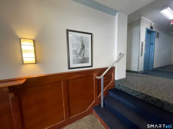 $2,150 | 39 Glenbrook Road, Unit 3R, Stamford, CT 06902