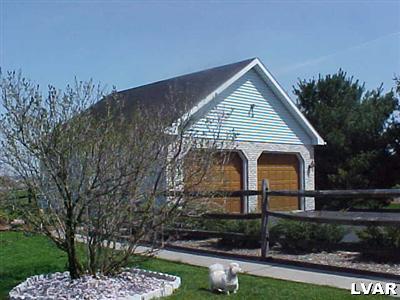 492 Cherry Hill Road Nazareth, PA 18064 - Photo 6 of 21 DETACHED GARAGE