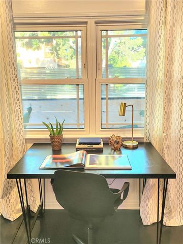 $5,500 | 2353 Beach Avenue, Venice, CA 90291