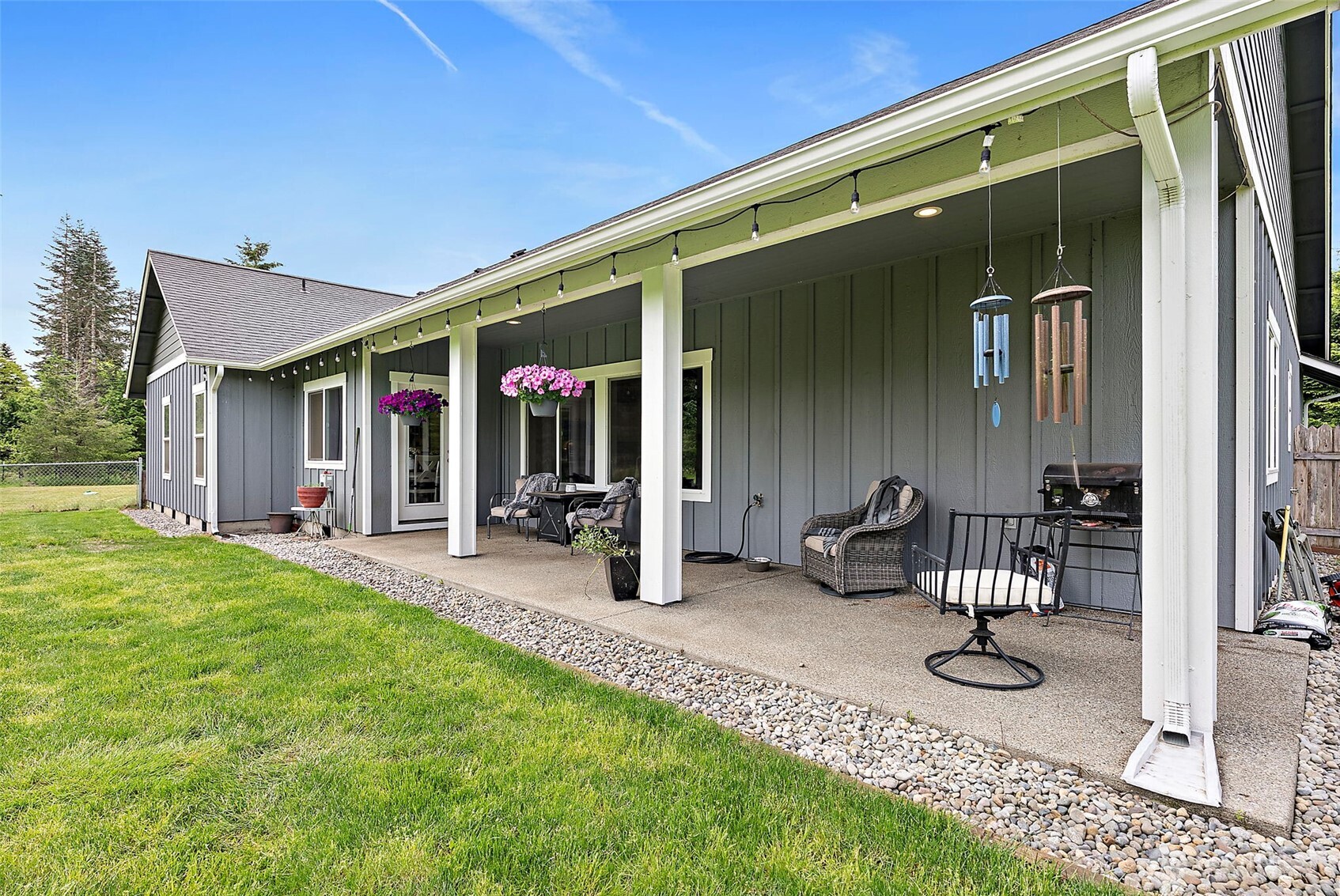 8406 James Road Southwest Rochester, WA 98579 - Photo 32 of 38