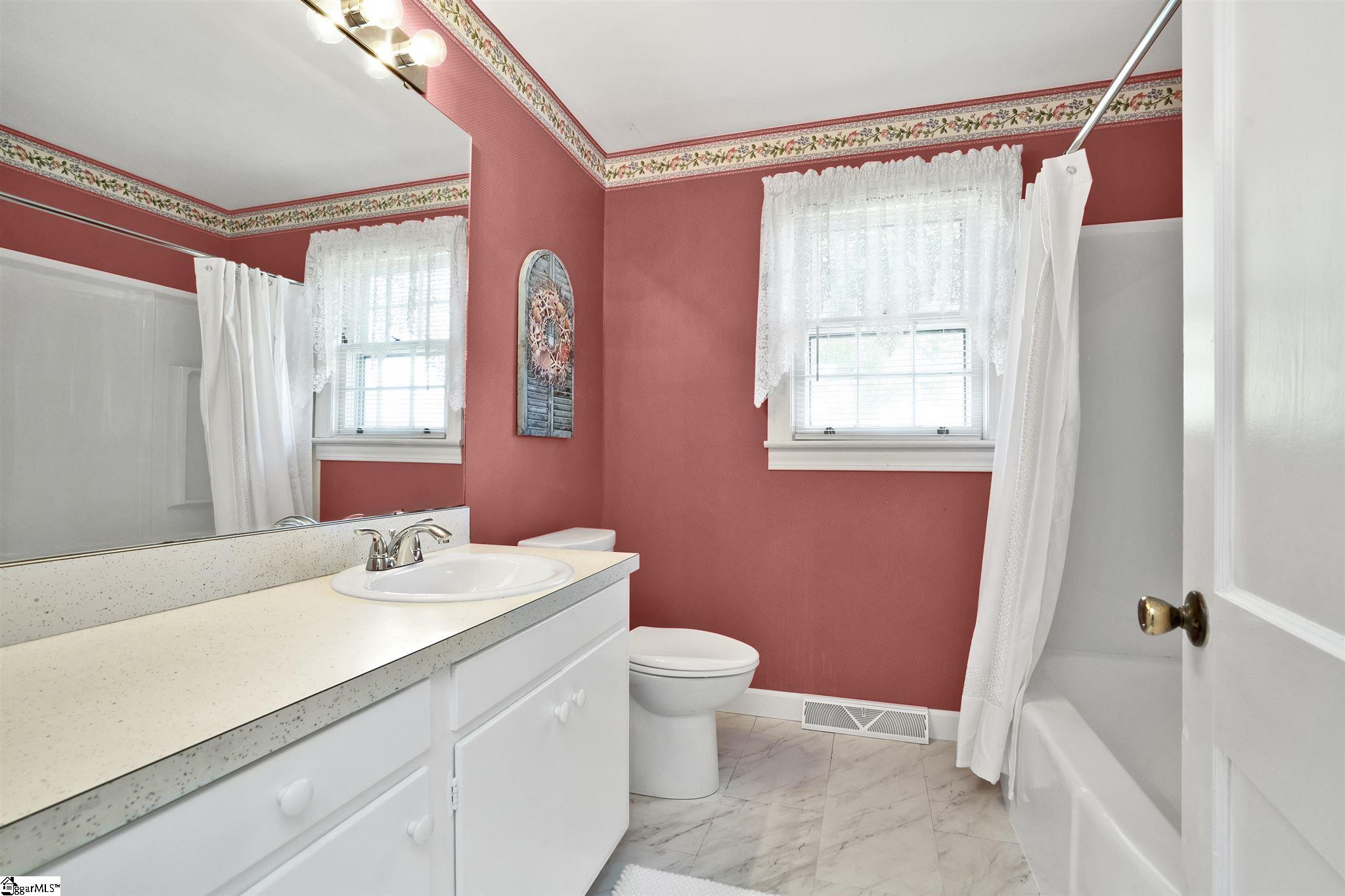 119 Maplecroft Street Liberty, SC 29657 - Photo 19 of 36 Gallery Image 19
