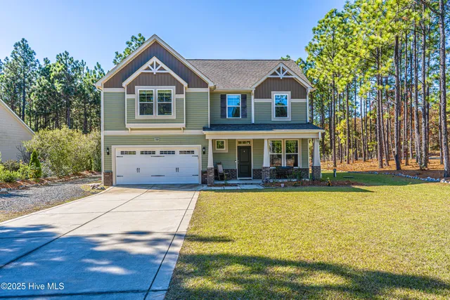 $467,000 | 100 Bexley Court, Seven Lakes, NC 27376