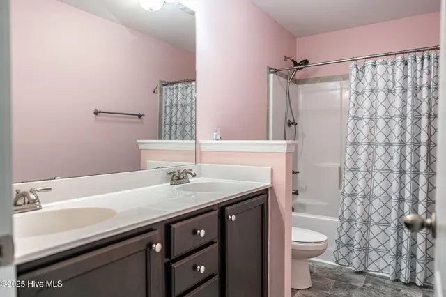 $467,000 | 100 Bexley Court, Seven Lakes, NC 27376