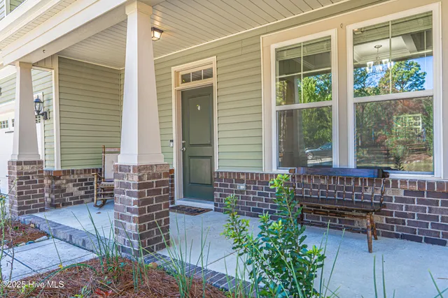 $467,000 | 100 Bexley Court, Seven Lakes, NC 27376