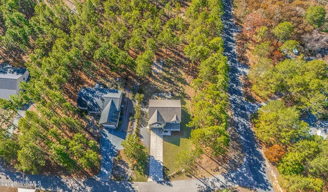 $467,000 | 100 Bexley Court, Seven Lakes, NC 27376