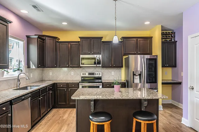 $467,000 | 100 Bexley Court, Seven Lakes, NC 27376