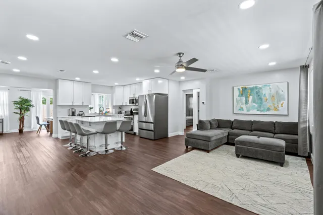 $5,527 | 1800 Northeast 28th Avenue, Pompano Beach, FL 33062