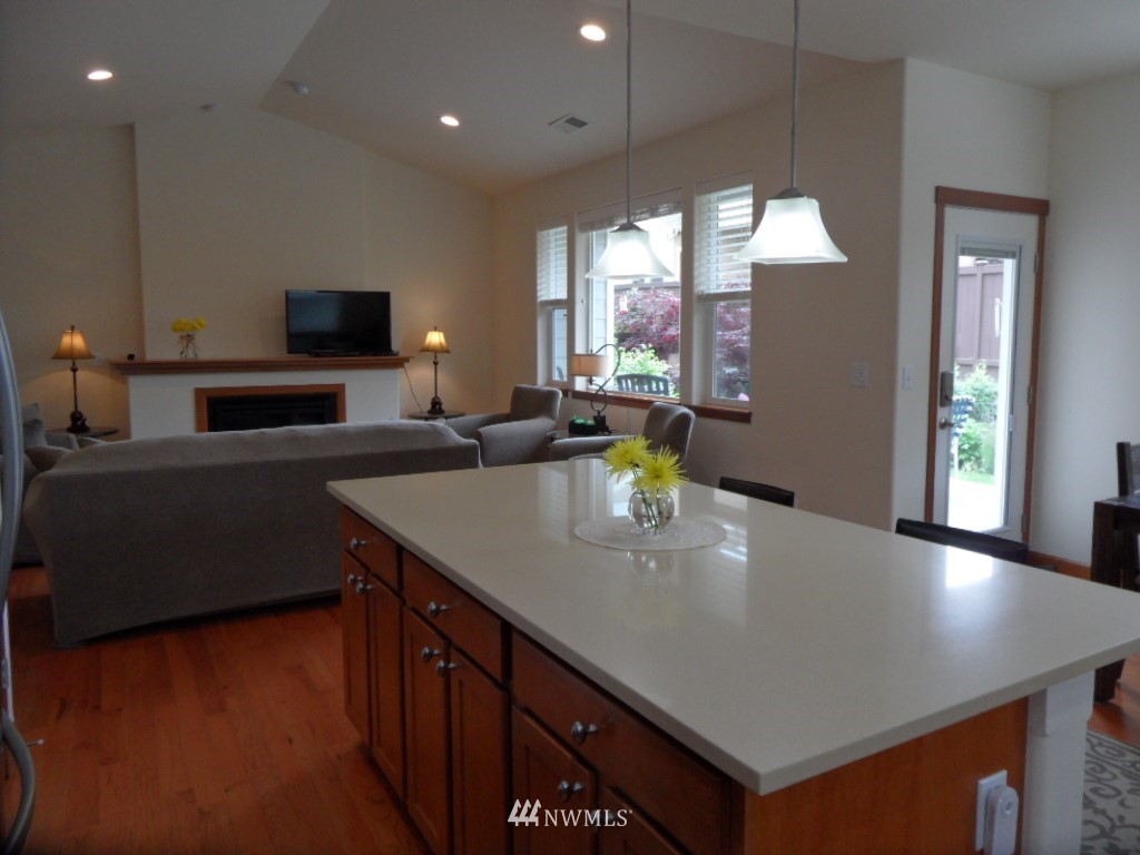 1144 Chestnut Loop Mount Vernon, WA 98274 - Photo 9 of 25 Gallery Image 9