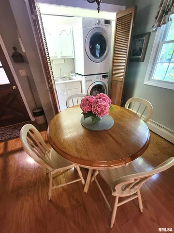 $449,000 | 2753 North Stanford Road, Flora, IL 62839