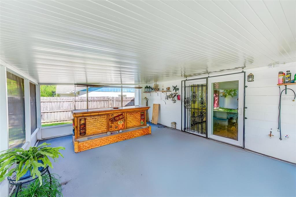 4707 East Temple Heights Road Tampa, FL 33617 - Photo 24 of 54