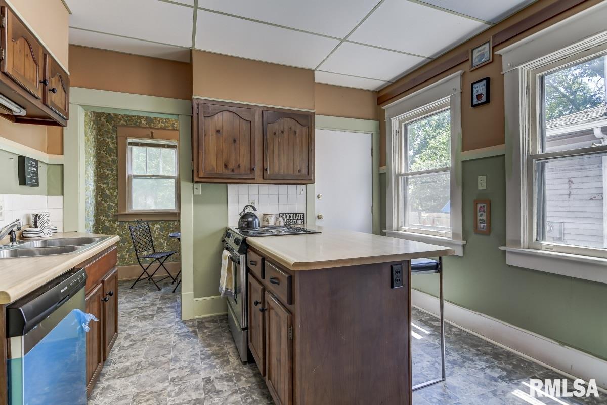 624 South State Street Springfield, IL 62704 - Photo 19 of 36