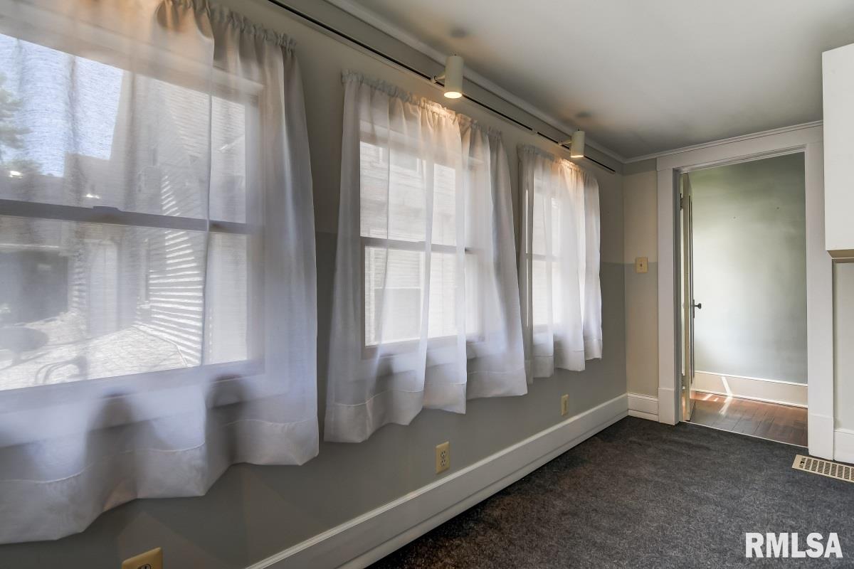 624 South State Street Springfield, IL 62704 - Photo 28 of 36