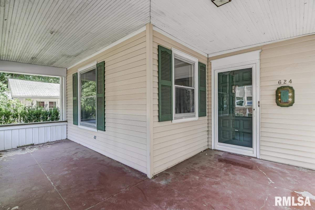 624 South State Street Springfield, IL 62704 - Photo 3 of 36
