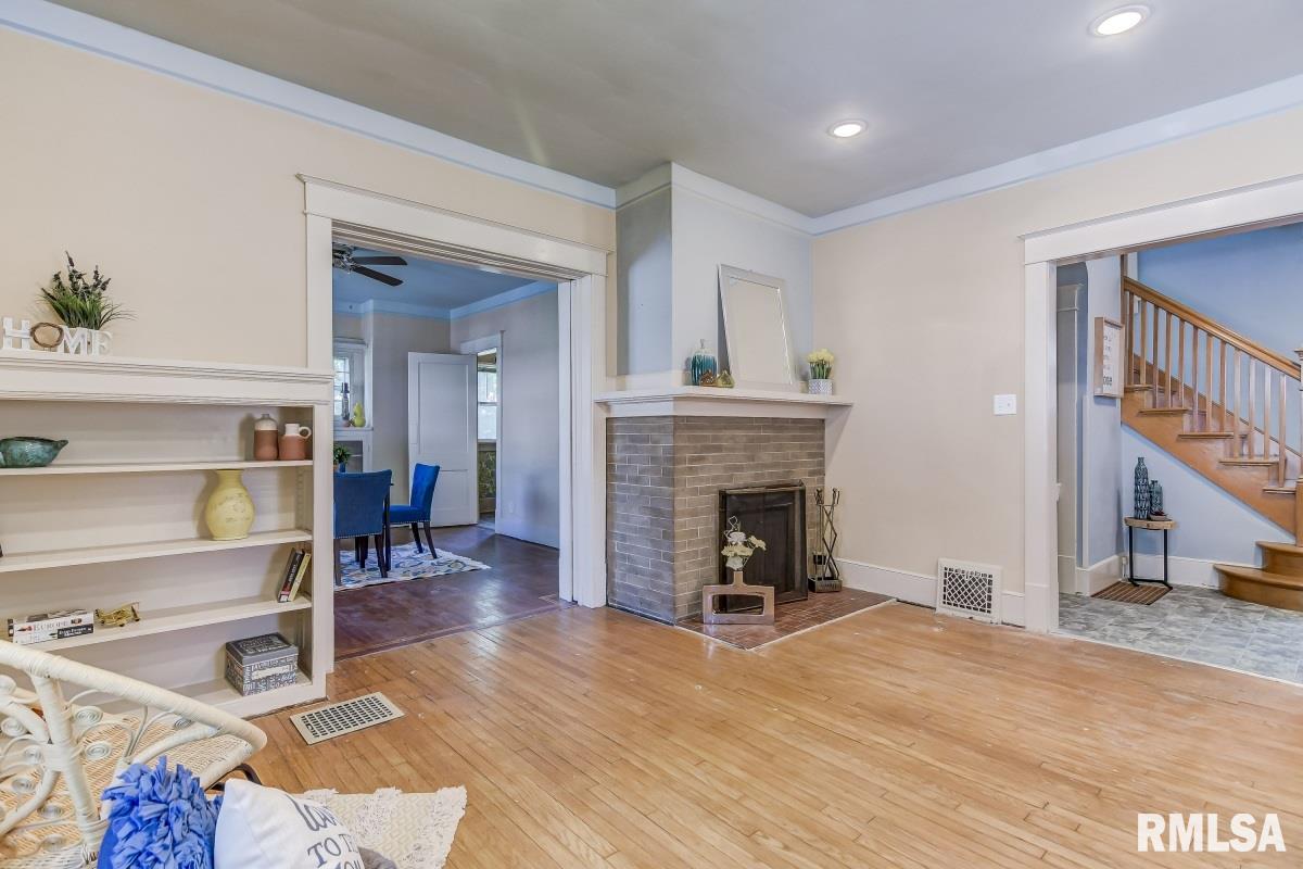 624 South State Street Springfield, IL 62704 - Photo 7 of 36