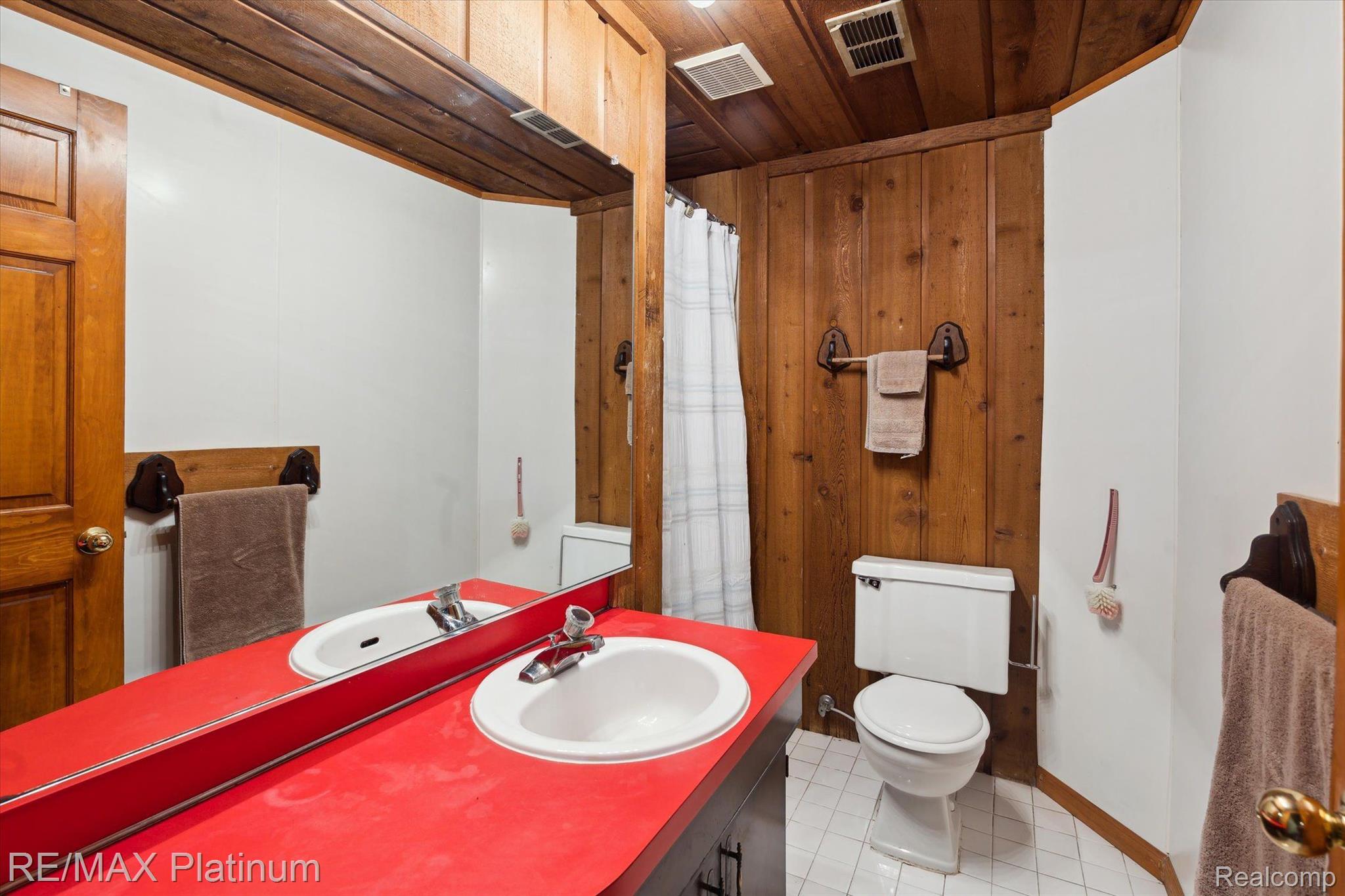 2876 Byron Road Howell, MI 48855 - Photo 22 of 31 Gallery Image 22