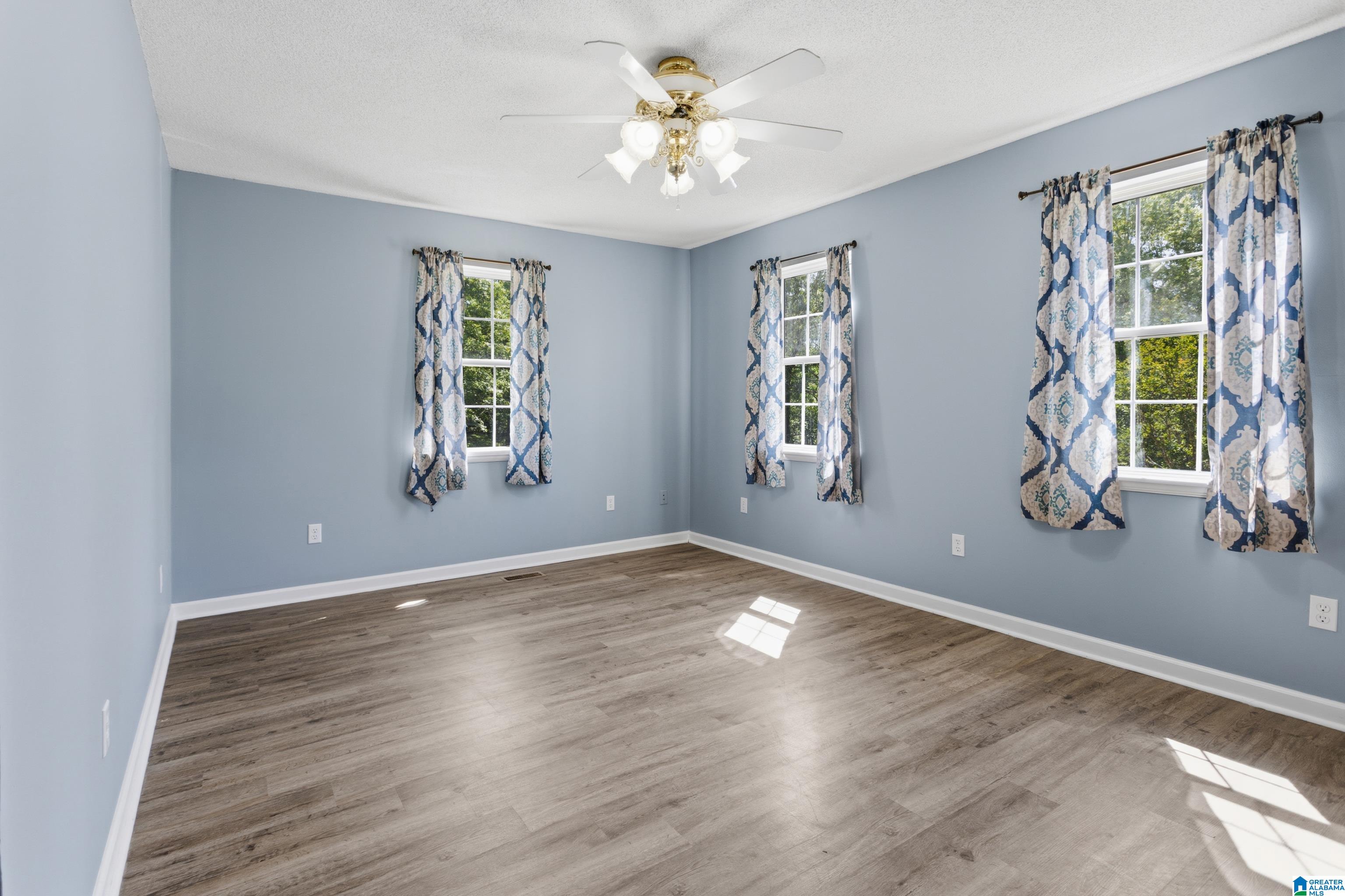 160 Sanders Road Hayden, AL 35079 - Photo 8 of 40