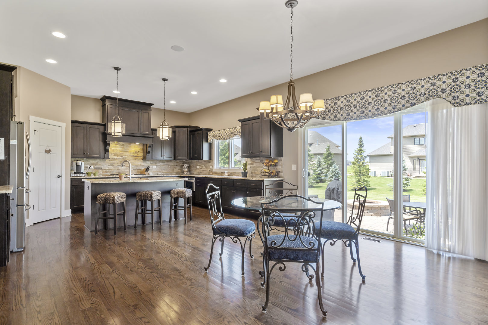 4612 Corktree Road Naperville, IL 60564 - Photo 7 of 51