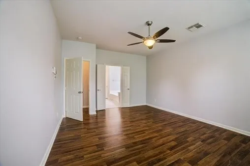 $2,500 | 11406 Lakewood Cove, Houston, TX 77070