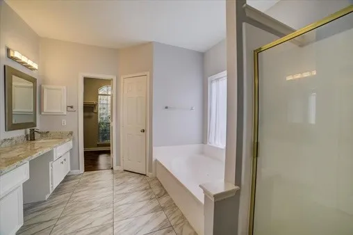 $2,500 | 11406 Lakewood Cove, Houston, TX 77070