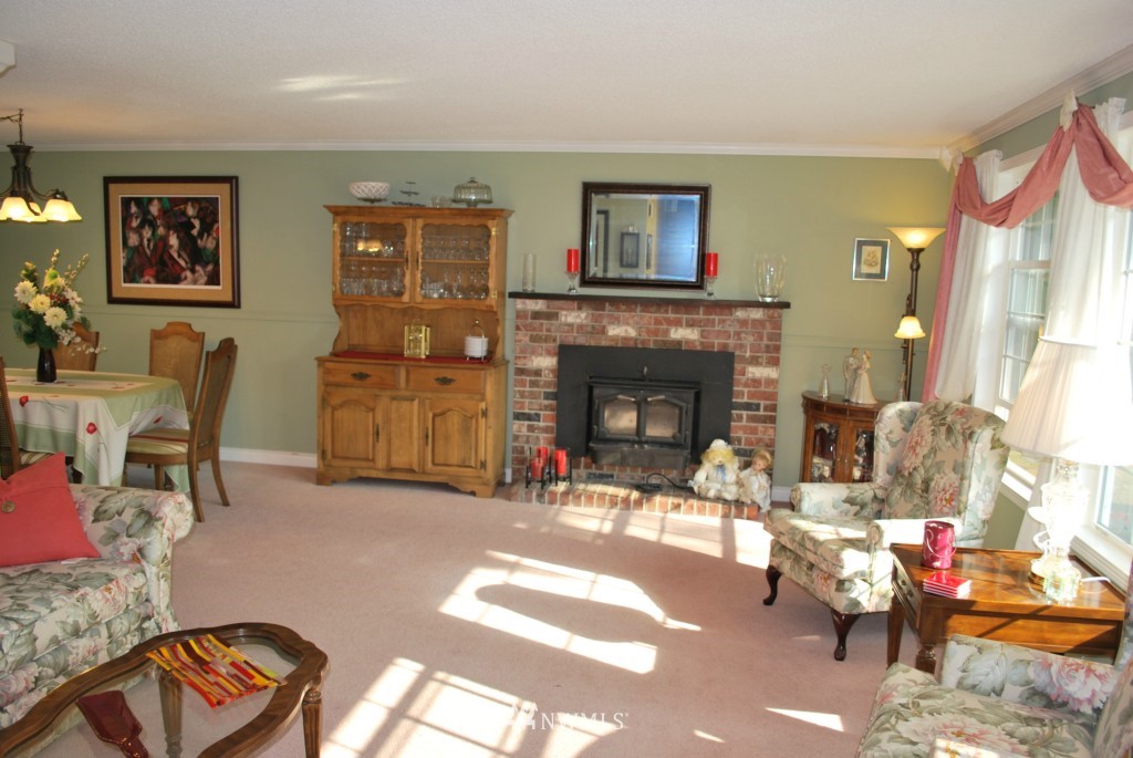 5992 Longdin Road Ferndale, WA 98248 - Photo 4 of 16