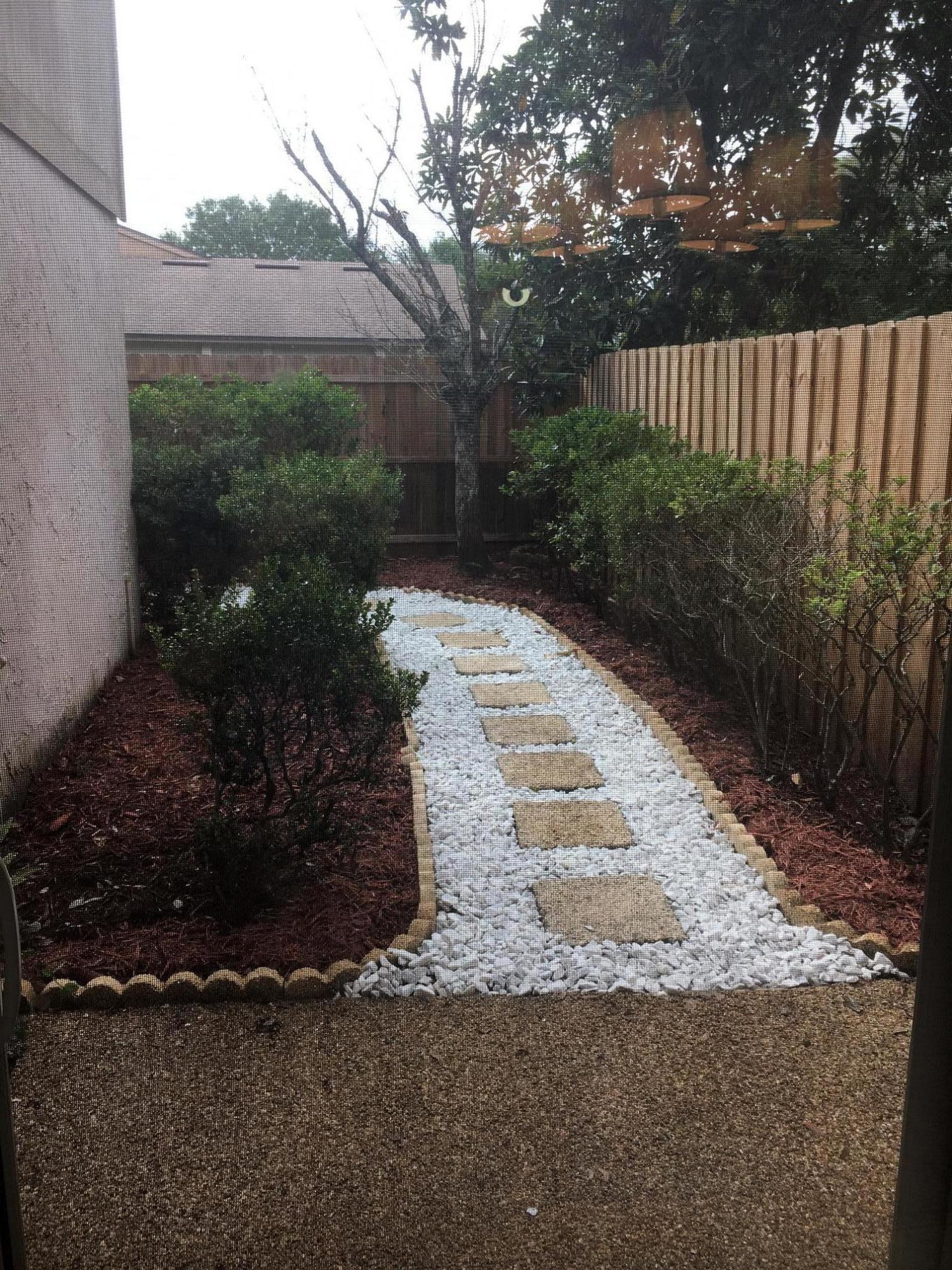 7461 Swallow Run, Unit 46 Winter Park, FL 32792 - Photo 17 of 21 OUTSIDE GARDEN PATIO