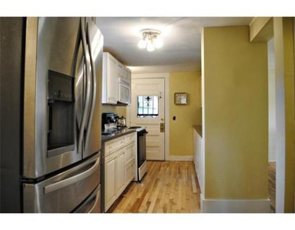 20 Boyden Road Holden, MA 01520 - Photo 3 of 7 Gallery Image 3