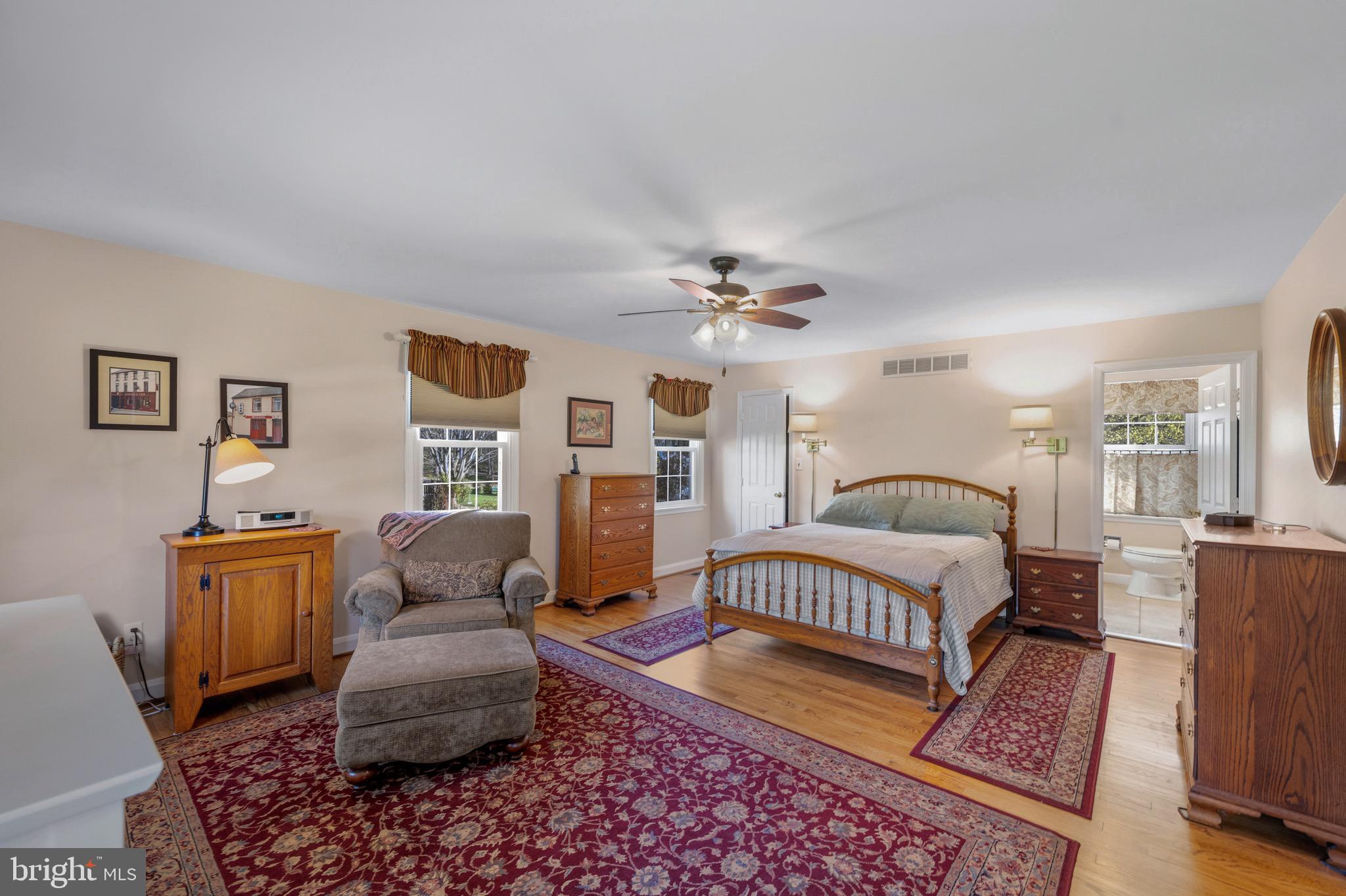 13707 Killarney Court Phoenix, MD 21131 - Photo 26 of 54 Two walk-in closets