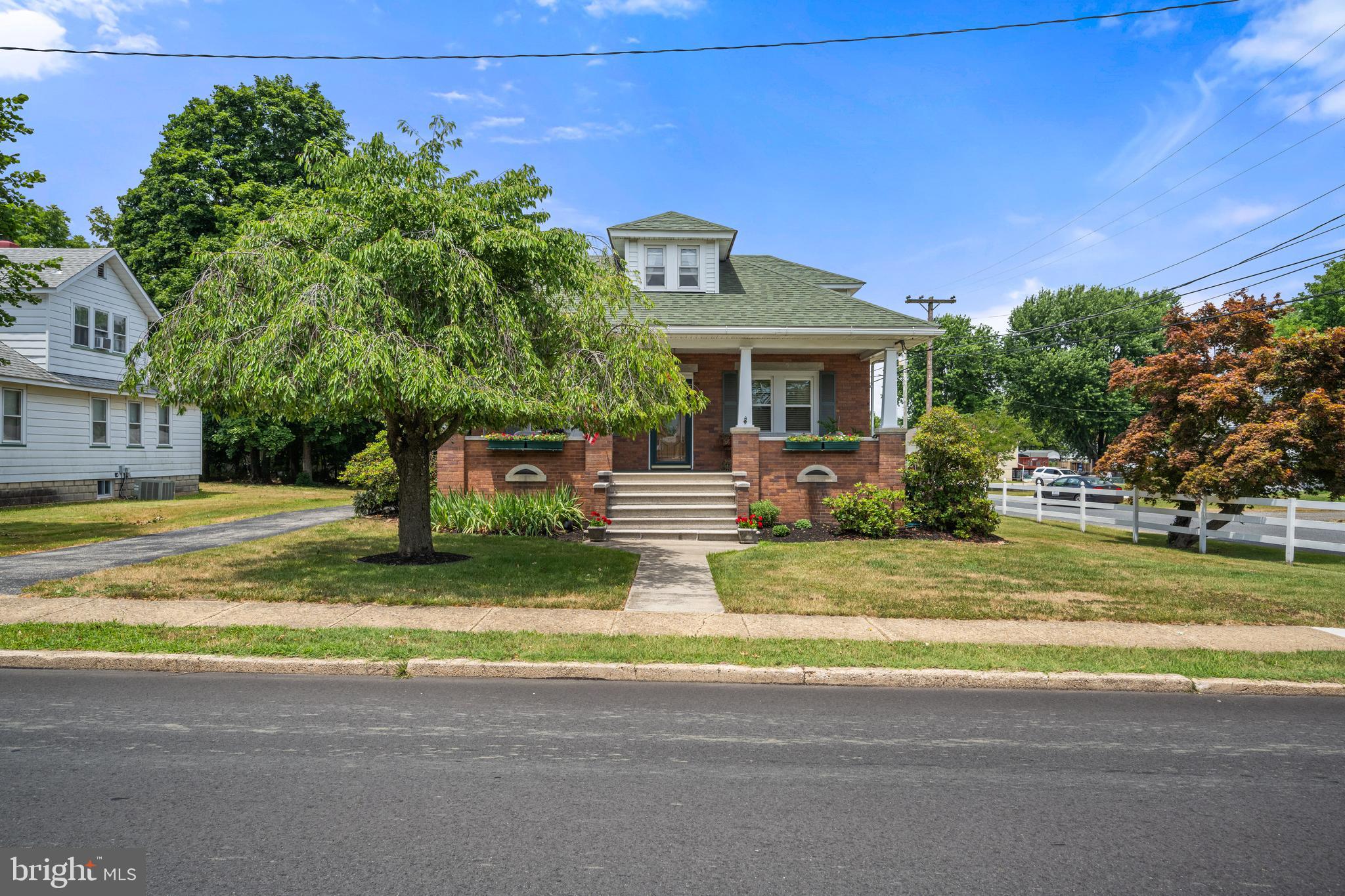 205 Clayton Road Williamstown, NJ 08094 - Photo 1 of 31 Gallery Image 1