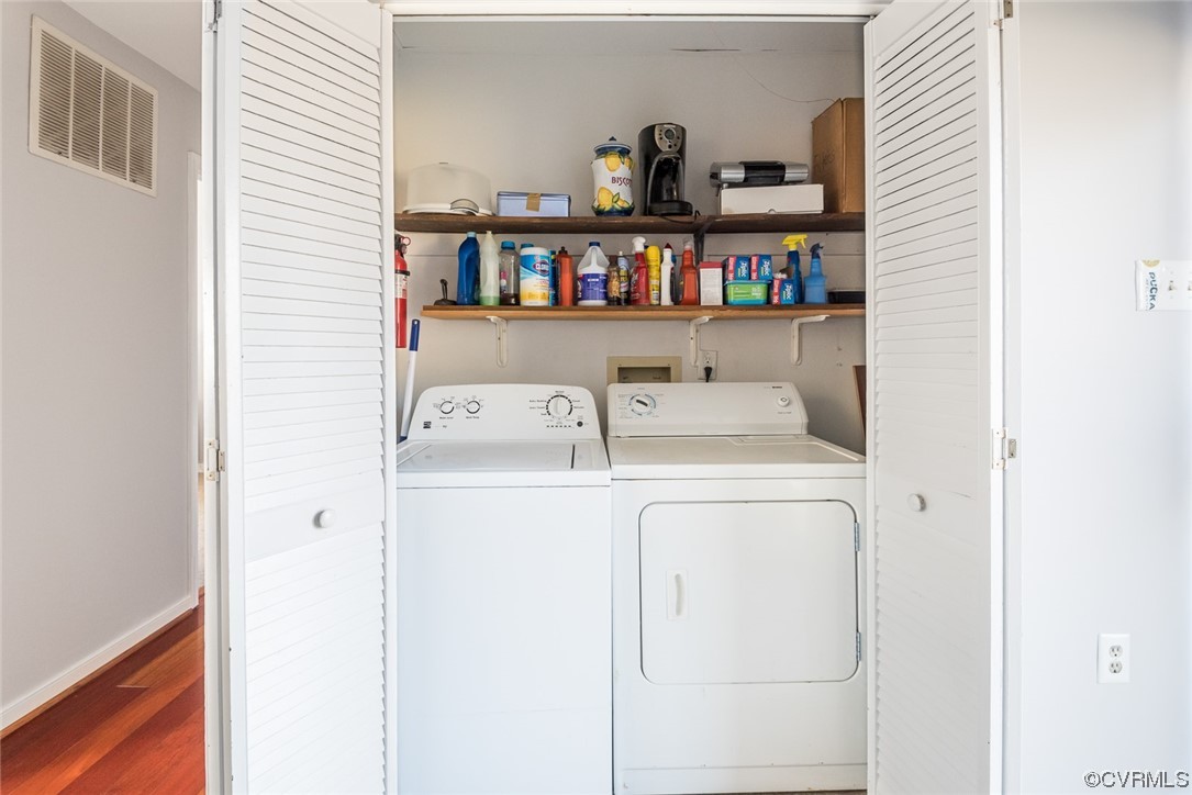 7807 Drexelbrook Road Chesterfield, VA 23832 - Photo 22 of 37 a utility room with dryer and washer